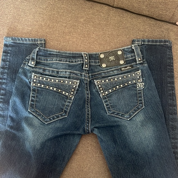 MISS ME Gorgeous Straight Leg Embellished Jeans Size 27 - Picture 9 of 10